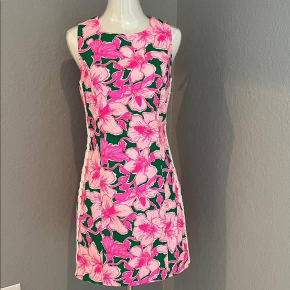 MILA HIBIS KISS Lilly Pulitzer Dress SHIFT NWT 4 - Picture 1 of 5